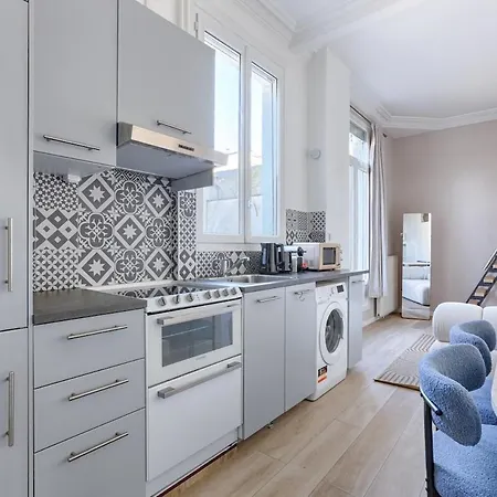 Mykeypers - Elegant With Terrace 4p - 01 *
